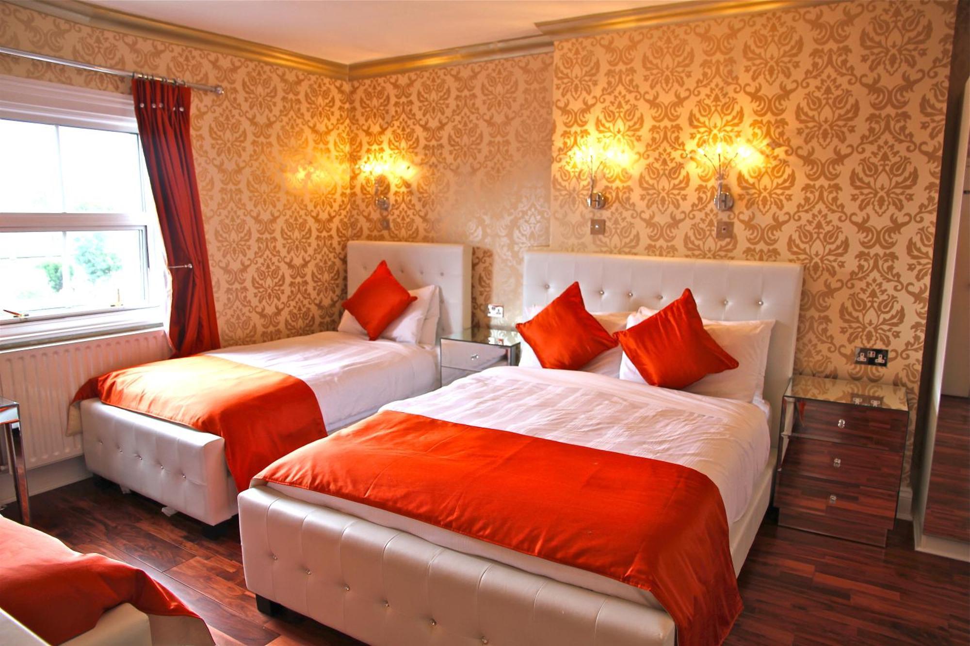 Crompton Guest House Hounslow Dış mekan fotoğraf